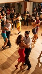 Bailamos en La Suerte