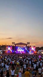 Main Stage Anthem