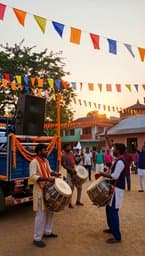 मनोज महला: गाँव रो लाल