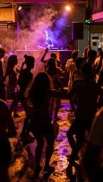 CLACK BOOM: O Baile da Favela
