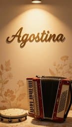 Agostina Says