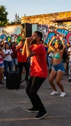 Kayzen y los Peludos