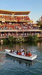 San Antonio Float & The Horns