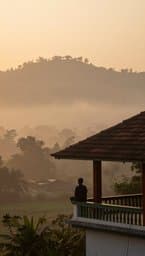 বিলোনা মধুর