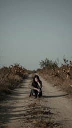 बाटा बटोही (Lost Path)